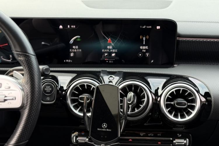 Used Mercedes-Benz A-Class 2021 A 200 L Sport Sedan Fashion Model
