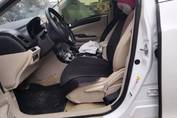 Used BYD e5 2017 300 Prestige Edition
