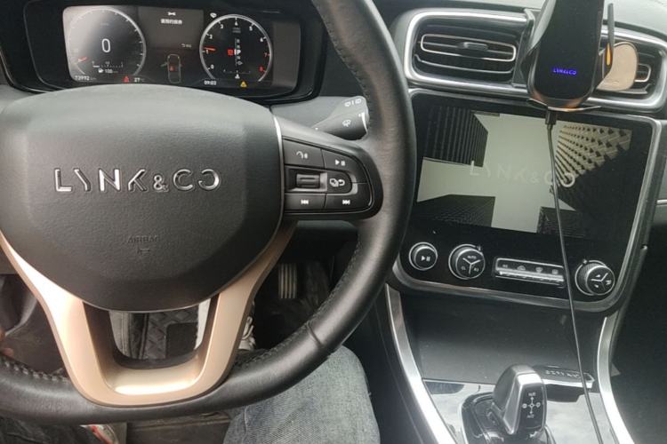 Used Lynk & Co 01 2018 2.0T Two-Wheel-Drive + Version