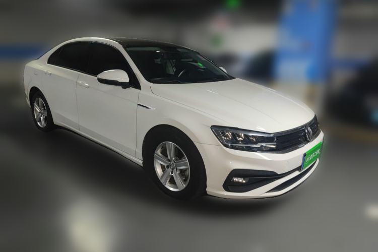 Used Volkswagen Lamando 2019 230TSI DSG Fashion Edition China VI
