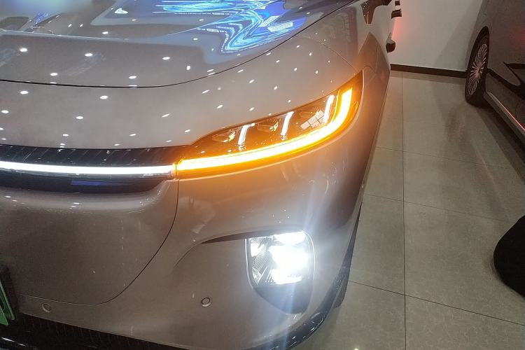 Used VOYAH COURAGE 2024 Ultra-Long Range Smart Enjoyment Version
