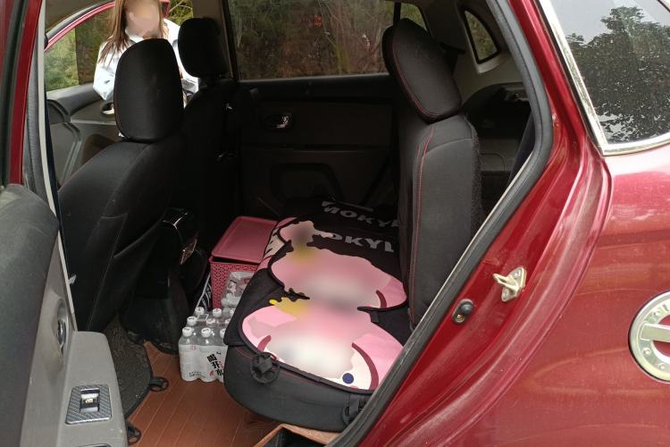 Used Jinbei Zhishang S30 2014 1.5L Manual Comfort Model Left Rear Seat