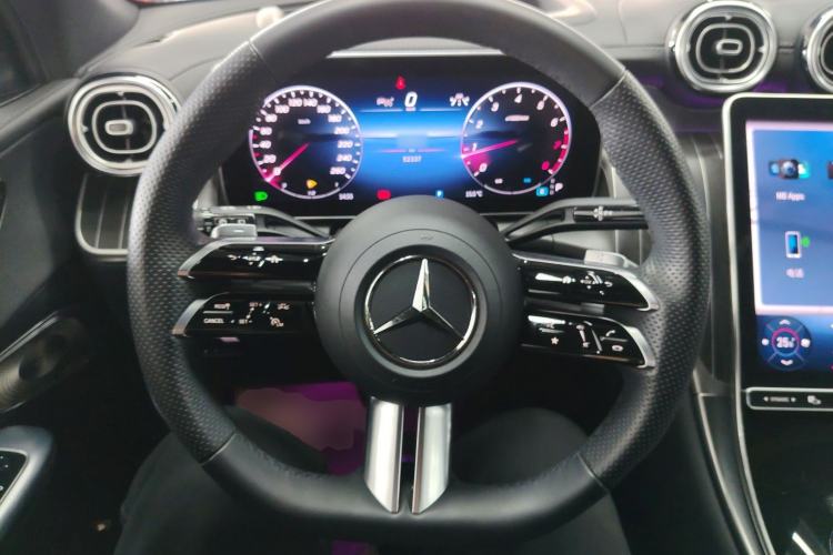 Used Mercedes-Benz GLC 2023 GLC 300 L 4MATIC Luxury Model 5 Seats
