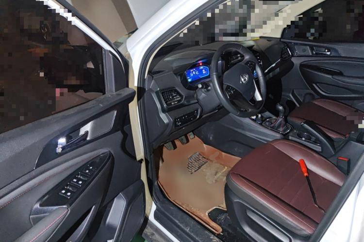 Used Oshan A800 2017 1.6L Manual Luxury Model
