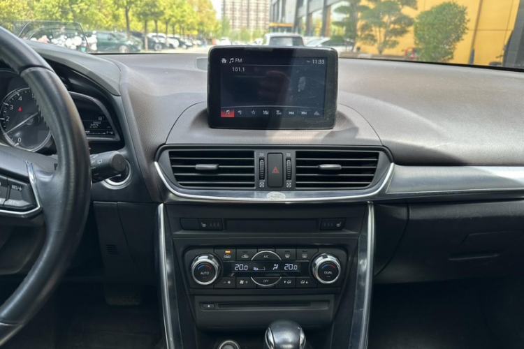 Used Mazda CX-4 2018 2.0L Automatic Two-Wheel Drive Blue Sky Leading Edition China V Standard