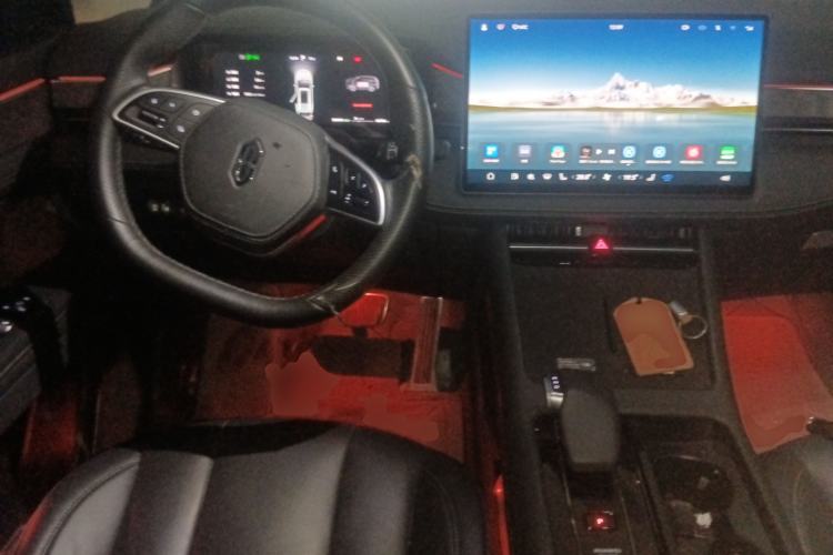 Used Hima AITO M7 2024 1.5T Rear-Drive Plus Version 5 Seats Steering Wheel