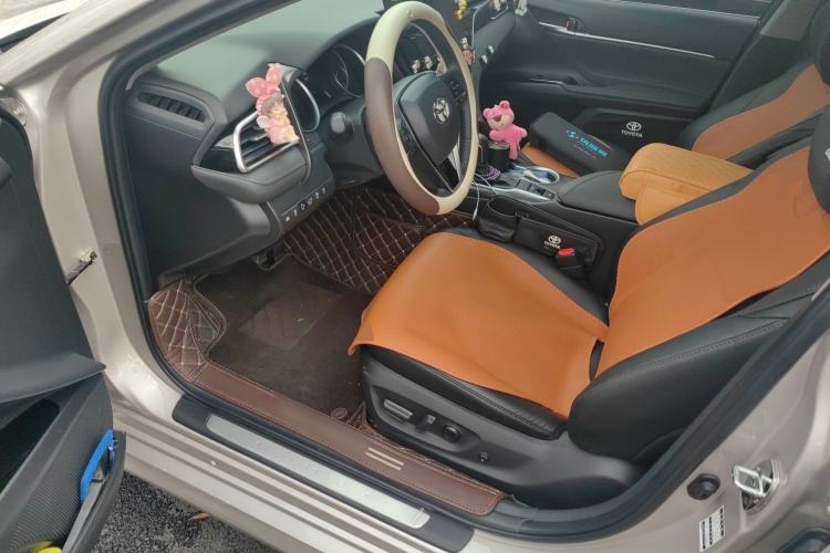 Used Toyota Camry 2023 2.0G Luxury Edition