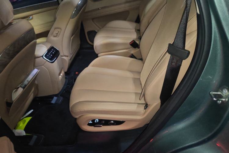 Used Hima AITO M7 2022 1.5T Rear-Drive Comfort Edition Left Rear Seat