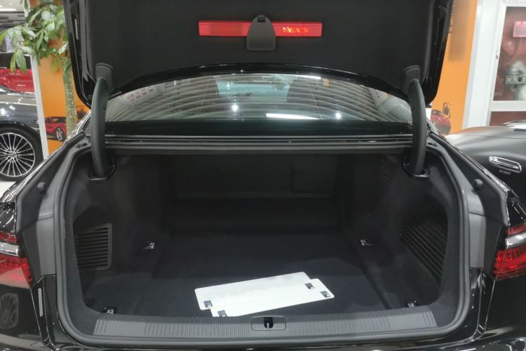 Used Audi A8 2022 A8L 50 TFSI quattro Comfort Edition Collector's Model