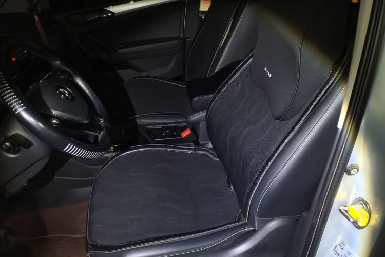 Used Volkswagen Tiguan L 2019 Revised 330TSI Automatic Two-Wheel Drive Smart & Luxury Edition China VI Standard