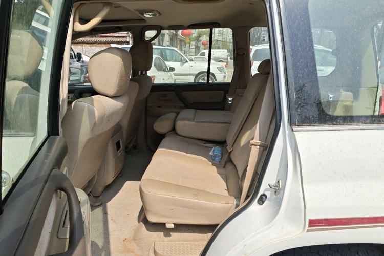 Used Toyota Land Cruiser 2005 4.5L Automatic GX Left Rear Seat