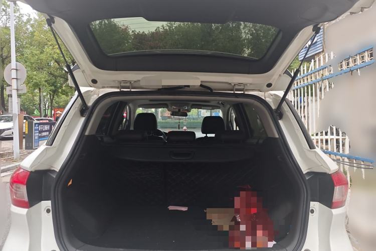 Used GAC Trumpchi GS4 2016 235T G-DCT Luxury Edition Trunk