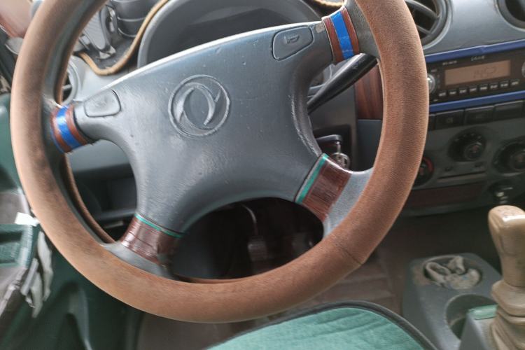 Used Dongfeng Xiaokang V27 2011 1.3L Standard Version BG13-20 Steering Wheel