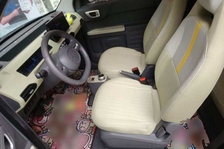 Used Geely Galaxy Panda 2023 Panda Mini 200km Dynamic Bear Left Front Seat