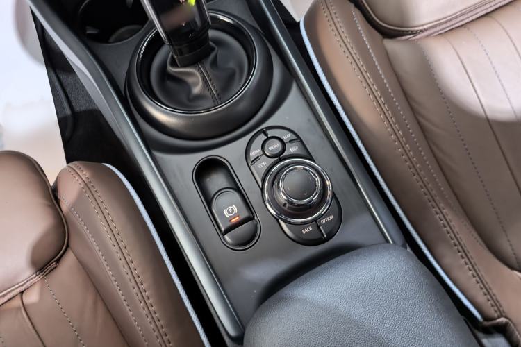 Used MINI Clubman 2023 Final Edition The Last Gentleman Commemorative Edition