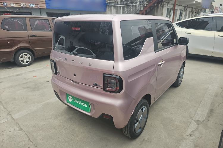 Used Geely Galaxy Panda 2023 Panda Mini 200km Endurance Bear
