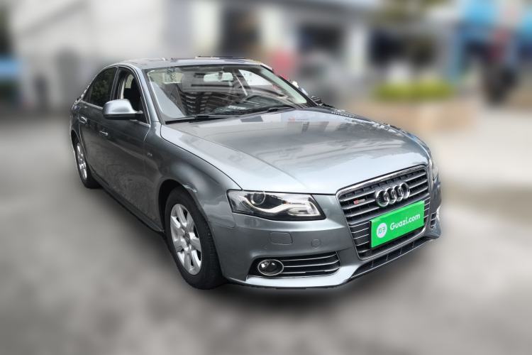 Used Audi A4L 2012 2.0 TFSI automatic standard version