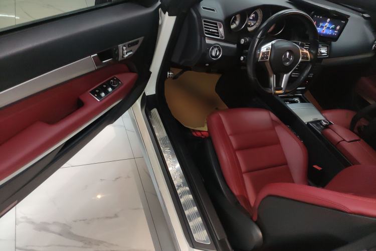 Used Mercedes-Benz E-Class 2016 E 200 Coupe Dynamic Edition Driver Seat