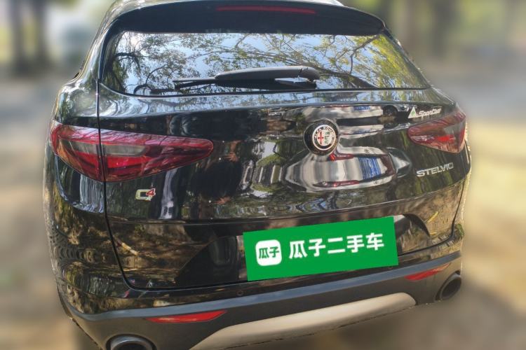 Used Alfa Romeo Stelvio 2017 2.0T 200HP Luxury Edition
