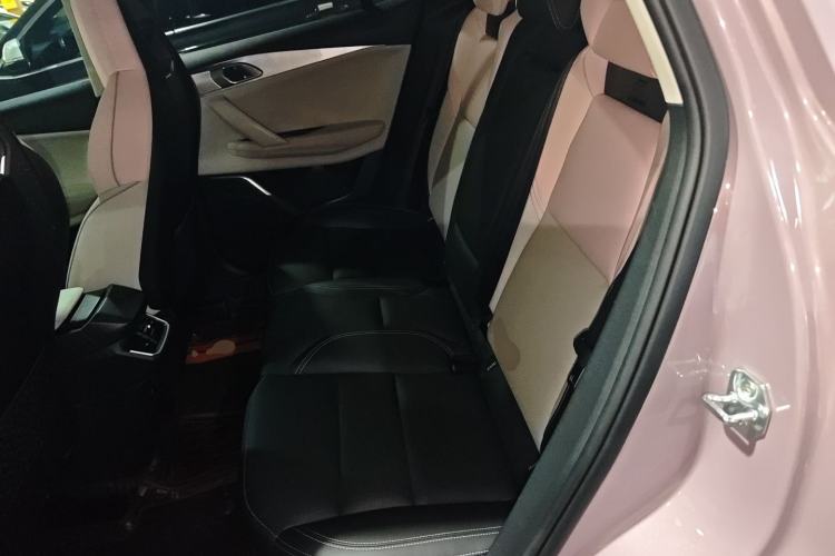 Used Lynk & Co 06 2023 Remix 1.5T Shero
