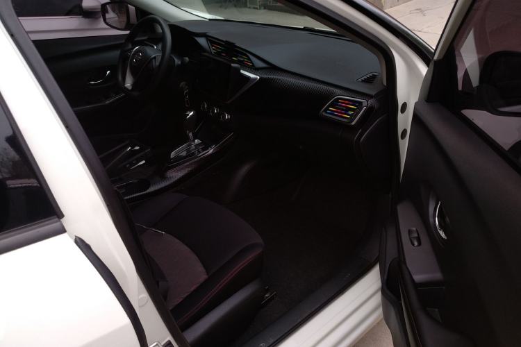 Used Nissan Lannia 2021 1.6L CVT Cool Edition Right Front Seat