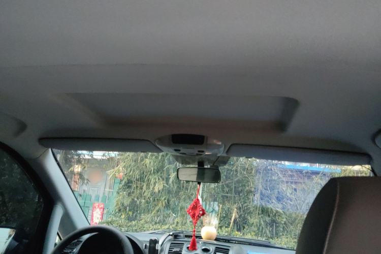 Used Mercedes-Benz Vito 2011 2.5L Elite Edition Headliner