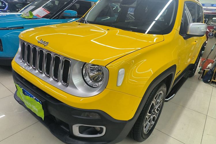 Used Jeep Renegade 2018 Connected Large Screen Version 180T Automatic Smart Version