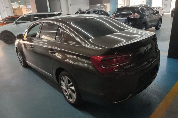 Used DS 5LS 2014 1.8L Elegant Edition VTi140