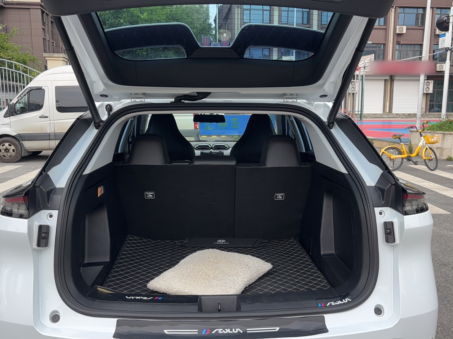 Dongfeng Aeolus Mage 2023 1.5T Luxury Edition — снимка 16