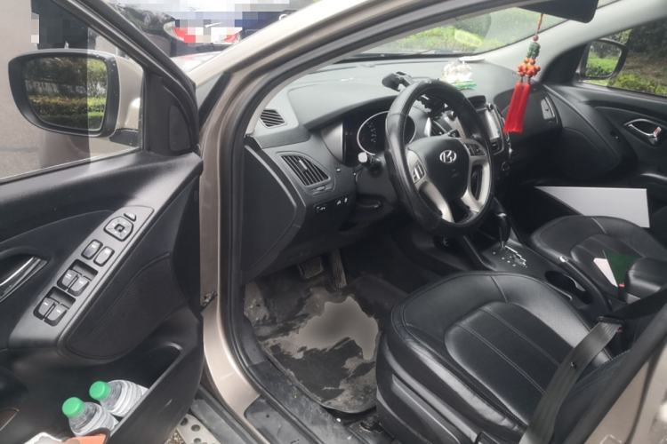 Used Hyundai ix35 2012 2.0L Automatic Two-Wheel Drive Elite Edition GLS