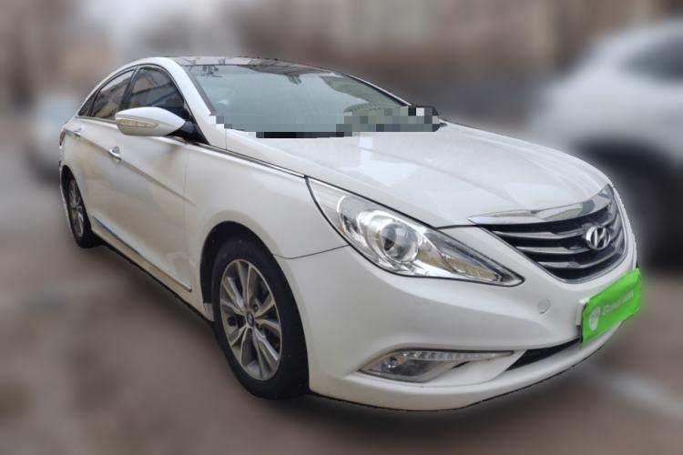 Used Hyundai Sonata 2014 2.4L Automatic Luxury Version China IV Standard
