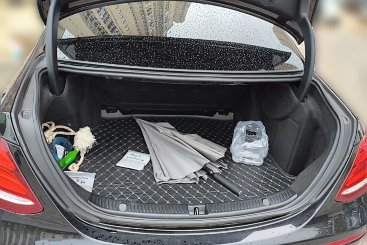 Used Mercedes-Benz E-Class 2019 E 260 L Sport Edition Trunk