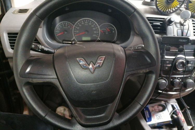 Used Wuling Hongguang 2015 1.5L S Basic Version China V Standard