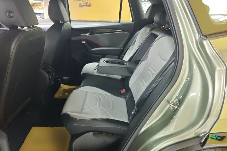 Used Volkswagen Tayron 2025 Tiguan L 380TSI 4Motion Luxury