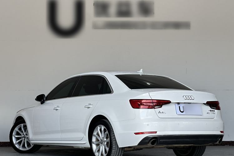 Used Audi A4L 2017 Plus 40 TFSI Style Edition
