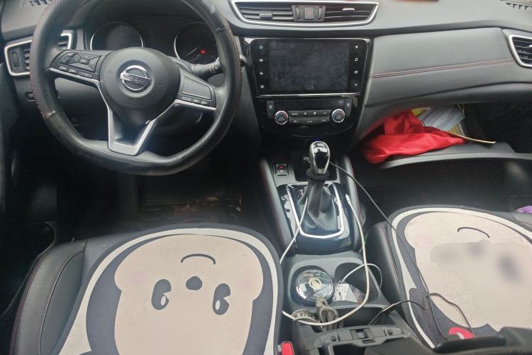 Used Nissan Qashqai 2022 2.0L CVT XV Smart Enjoyment Version Center Console