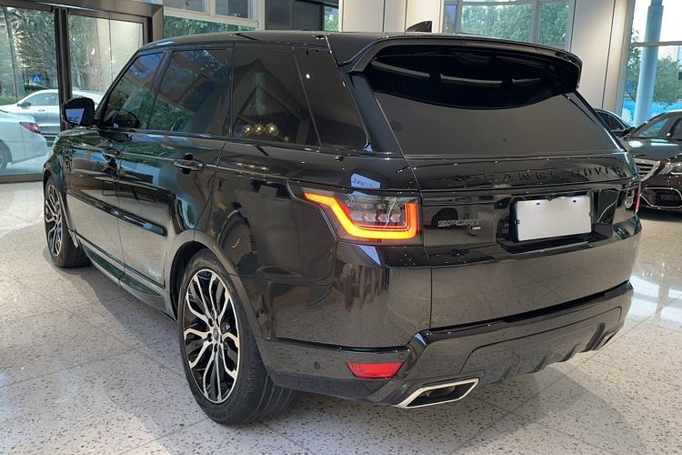 Used Land Rover Range Sport 2022 3.0 L6 YAO Black Edition Exterior 7