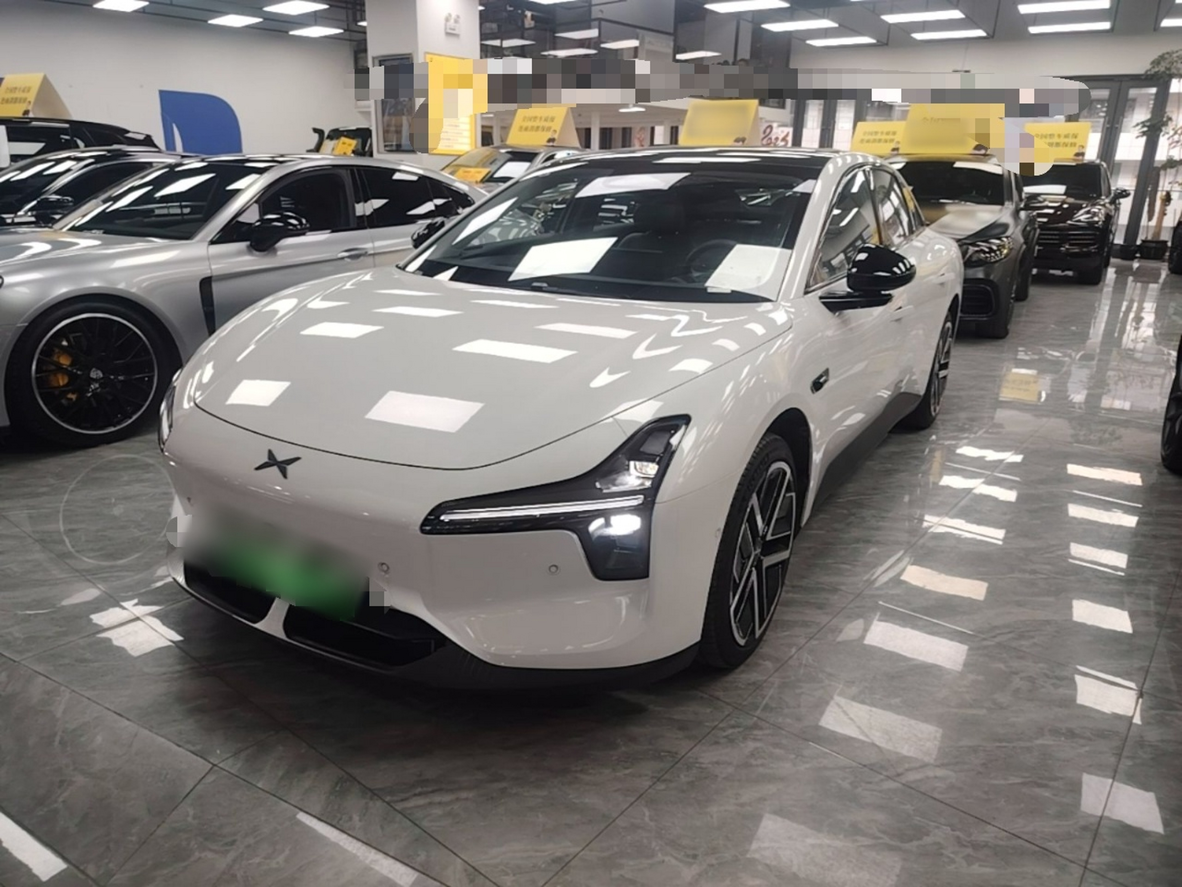 Sous le capot