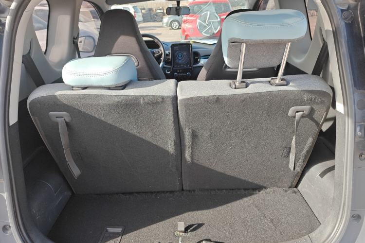 Used Chery Little Ant 2022 Sweet Pink Edition Low-Sugar Version Lithium Iron Phosphate 29.2 kWh 30 kW 301 km