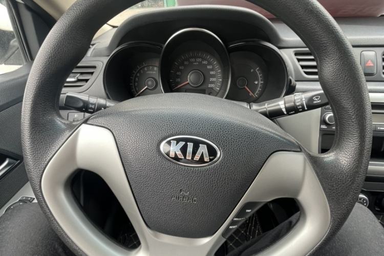Used Kia K2 2015 Sedan 1.4L Automatic GLS Interior 4