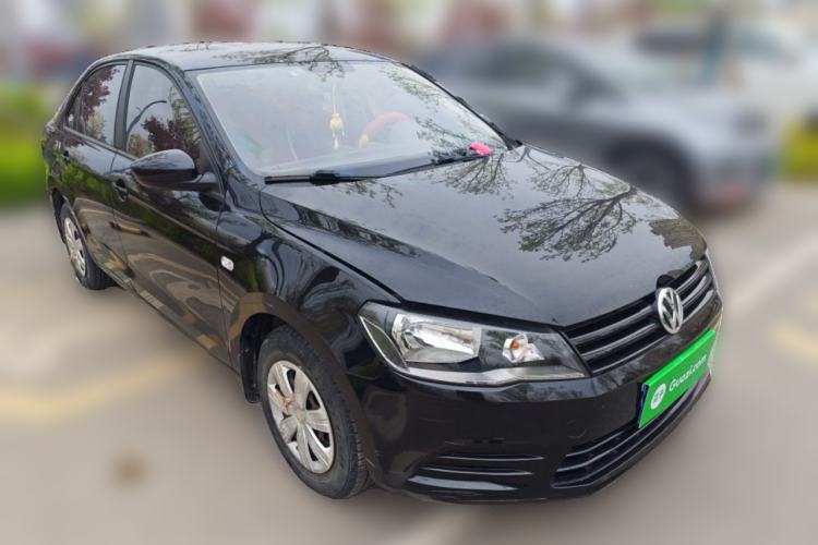Used Volkswagen Jetta 2015 Value Edition 1.6L Automatic Fashion Version Front Right 45 Deg