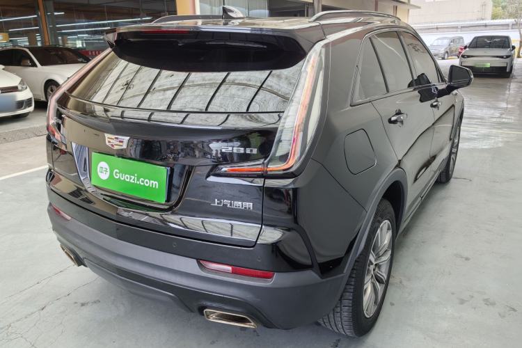 Used Cadillac XT4 2018 28T Two-Wheel Drive Luxury Sport Model
