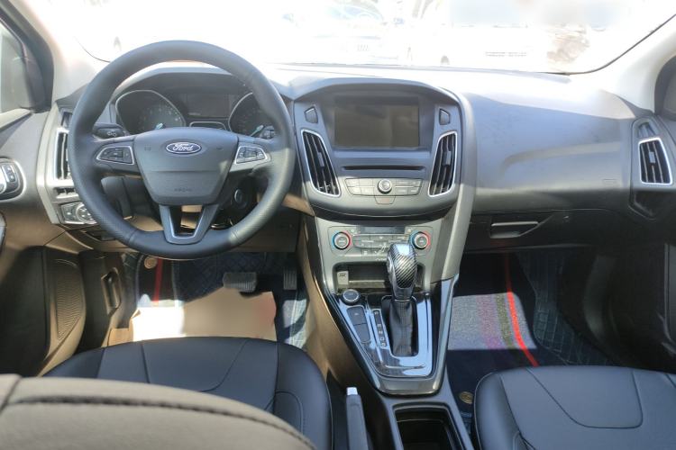 Used Ford Focus 2015 Sedan EcoBoost 180 Automatic Elite Model