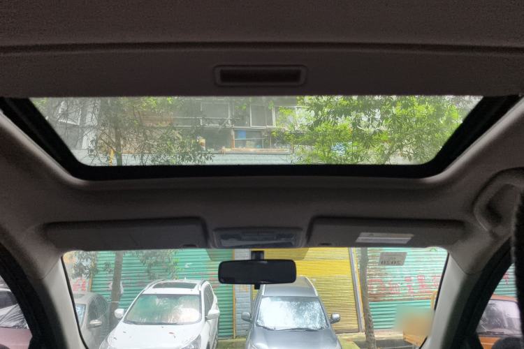 Used Dongfeng Aeolus AX3 2016 1.5L Manual ZhiKu Model
