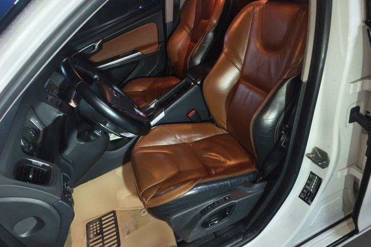 Used Volvo V60 2014 T5 Zhiya Edition Left Front Seat