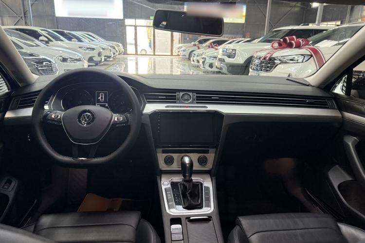 Used Volkswagen Magotan 2019 280TSI DSG Comfort Model China VI Standard
