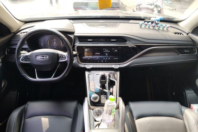 Used Geely Auto Emgrand X7 Sport 2020 1.8TD DCT Smart Connect PRO Center Console