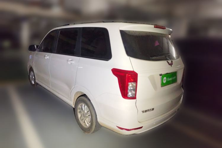Used Wuling Hongguang 2019 1.5L S Comfort Edition China VI LAR