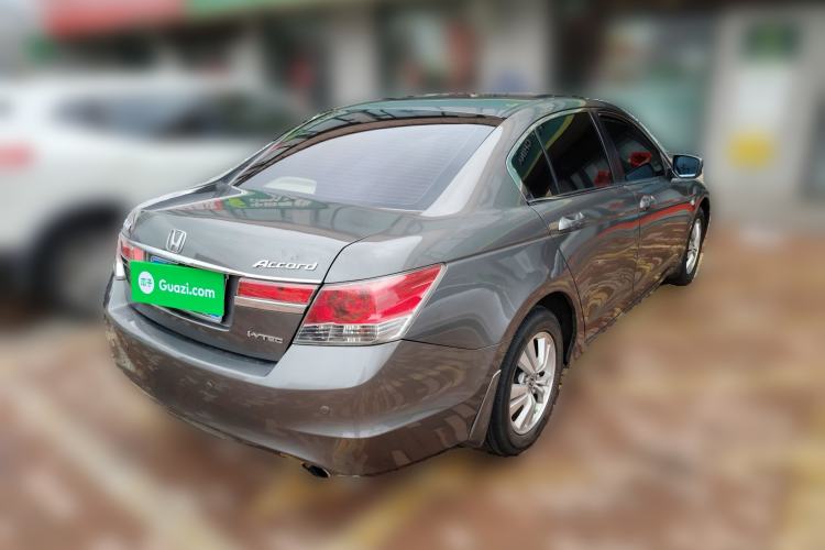 Used Honda Accord 2012 2.0L SE
