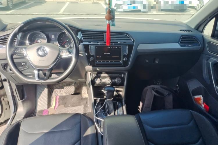 Used Volkswagen Tiguan L 2017 330TSI Automatic Two-Wheel Drive Comfort Edition